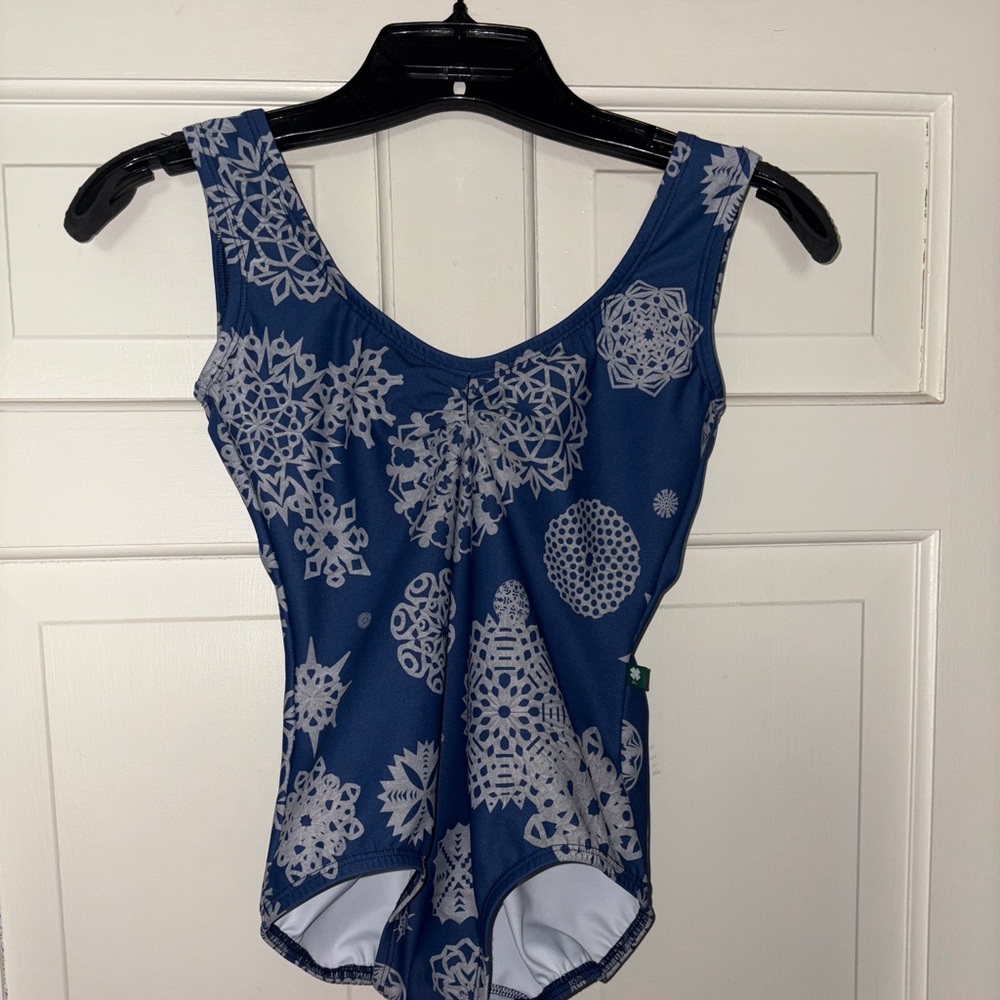 Lucky Leo Nutcracker Snow ballet leotard